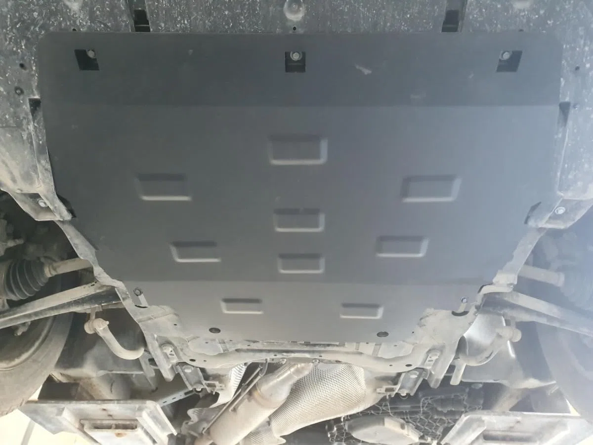 Protezione motore in metallo compatibile con Peugeot Traveller (2016-2025)