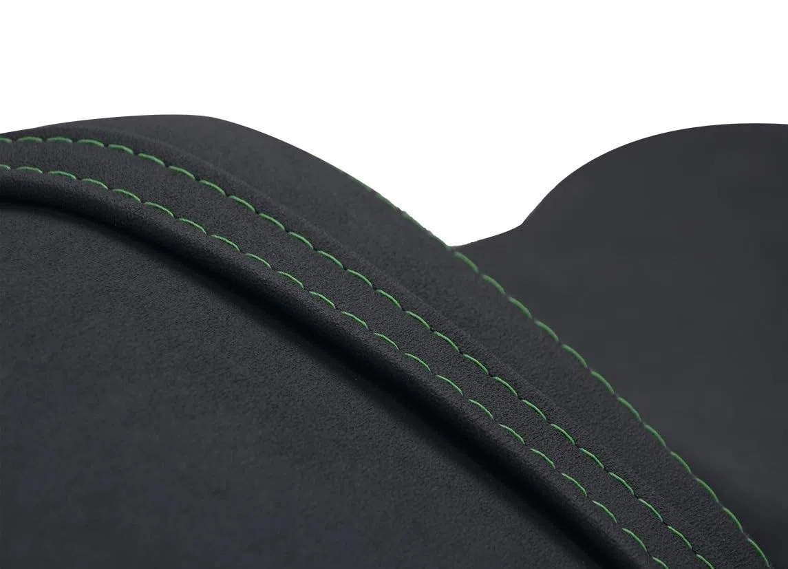 Coprisella compatibile con Kawasaki Z750 / Z1000 2007-2012 nero con cuciture verdi (C)